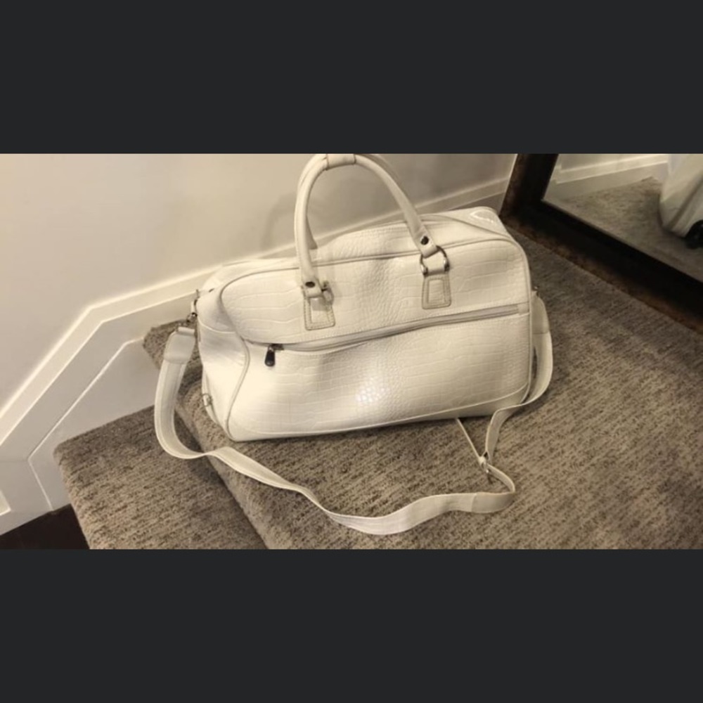 Carry on bag - Picture 4 of 8